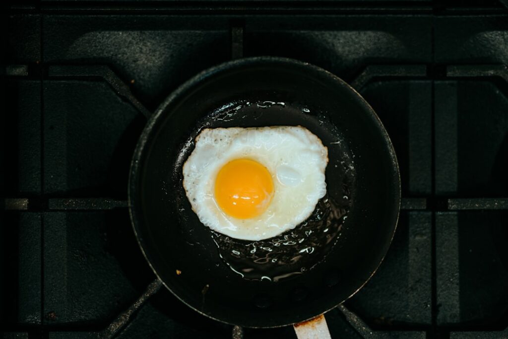 Alles over het eiwitgehalte in een gekookt ei: feiten, cijfers en tips