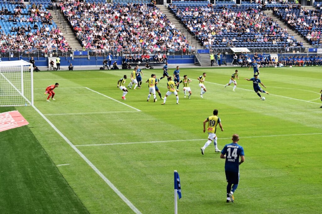 Hoeveel m2 is een voetbalveld? De afmetingen en meer feiten op een rij